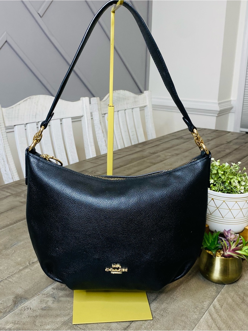 Coach Skylar Hobo Bag Black Pebbled Leather Shoulder Purse Gold Hardware